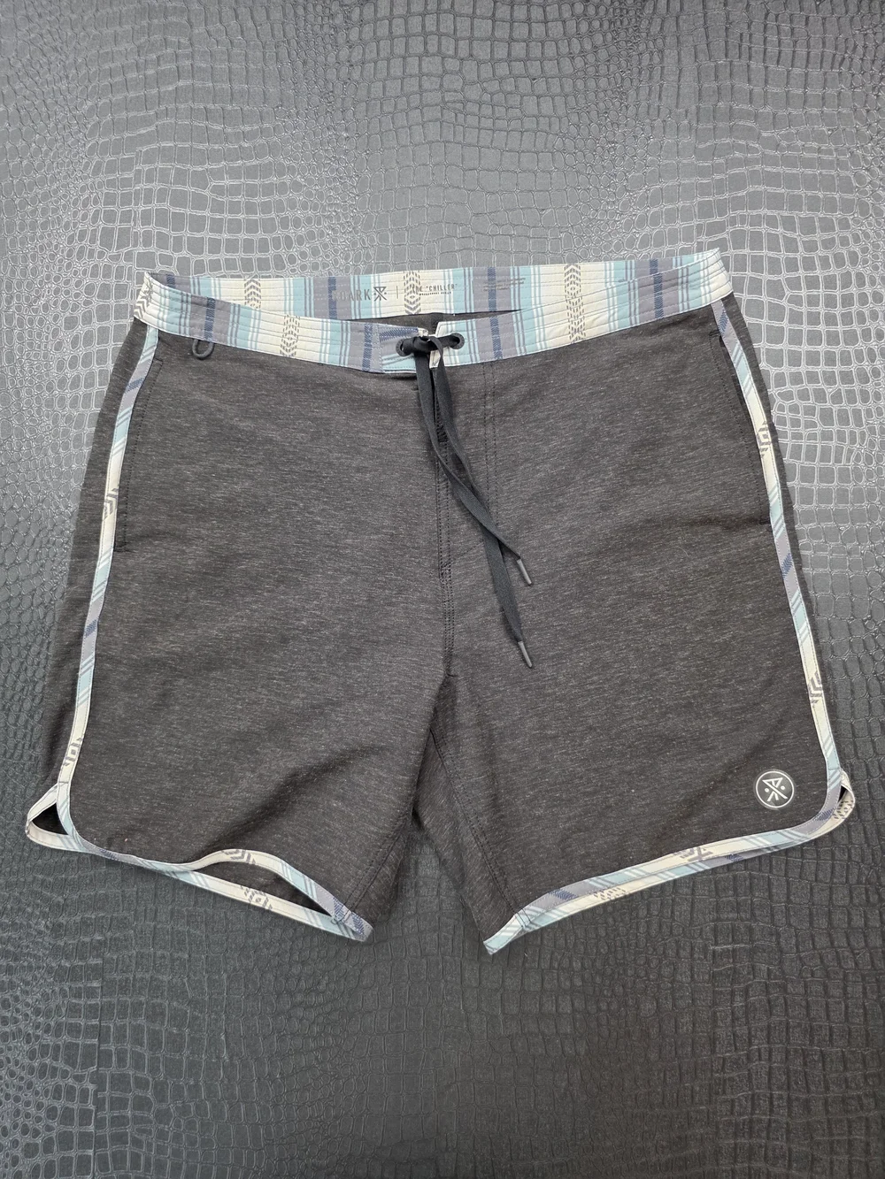Roark The Chiller Raya Boardshorts Mens Sz 36 Gray Hemp Blend Contrasting Trim